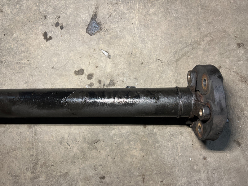 1986-1995 Mercedes 300D W124 Center Driveshaft Assembly Prop OEM #2760EM