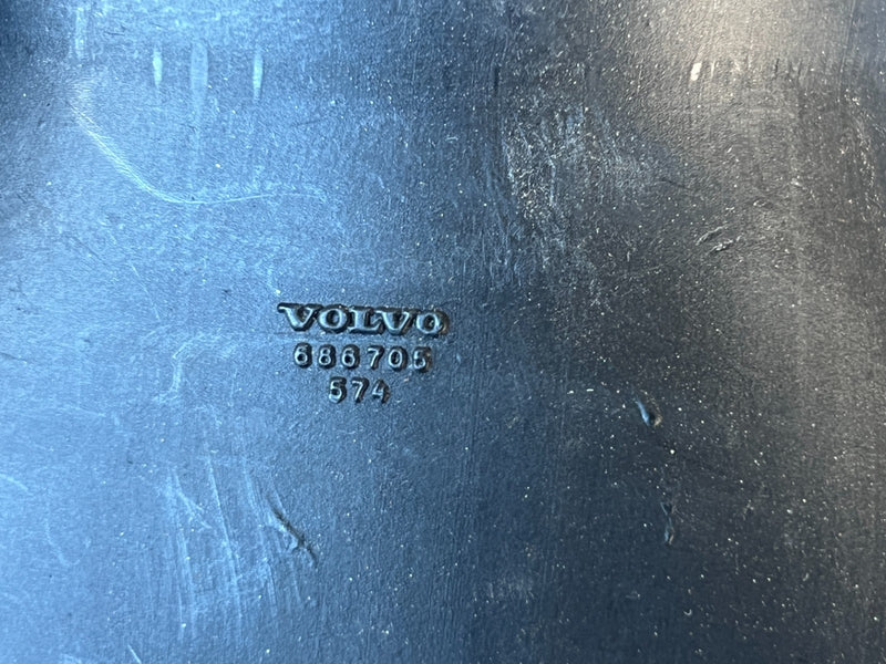 1986-1993 Volvo 240 244 245 Front Lower Dash AC Heat Duct 686705 OEM #4477EM