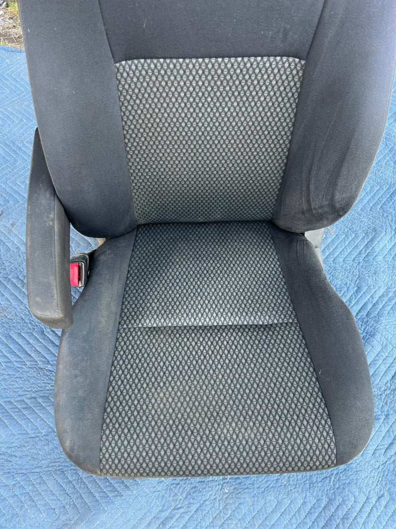 2010-2013 Suzuki SX4 Hatchback Driver L Left Front Bucket Seat Cloth OEM #1258CN