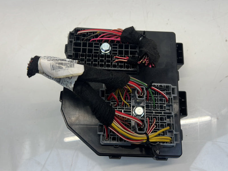 2012 Chevrolet Captiva Sport - Fuse Box PN: 22877740 22745851
