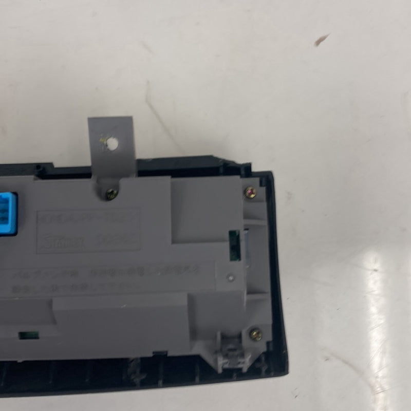 2002-2004 Honda CR-V RD2 HVAC Climate Control PP-TD23 OEM #5079M