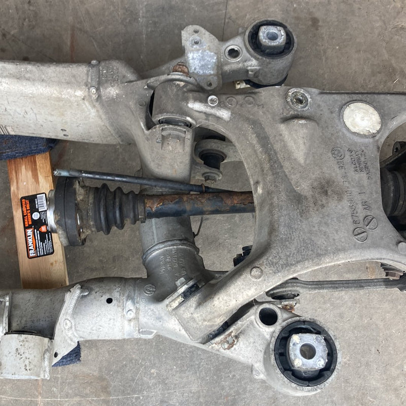 2003-2007 BMW 545i E60 Rear Axle Assembly 1801699349 6759610 6761134 OEM #4982M