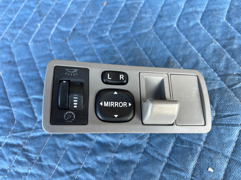 2003-2008 Toyota Corolla Dash Mirror Adjustment Dimmer Switch Control OE #3340EM