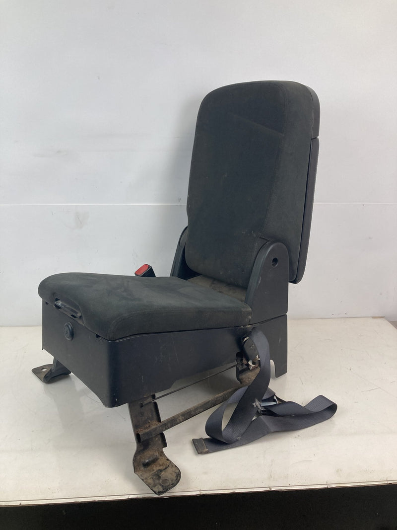 2014-2019 Chevrolet Silverado 1500 2500 3500 Center Console Seat Front #5601M