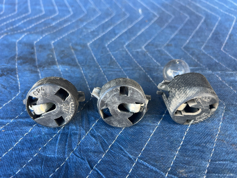 1986-1993 Volvo 240 244 245 21W Tail Light Sockets & Bulb Set of 10 OEM #4478EM