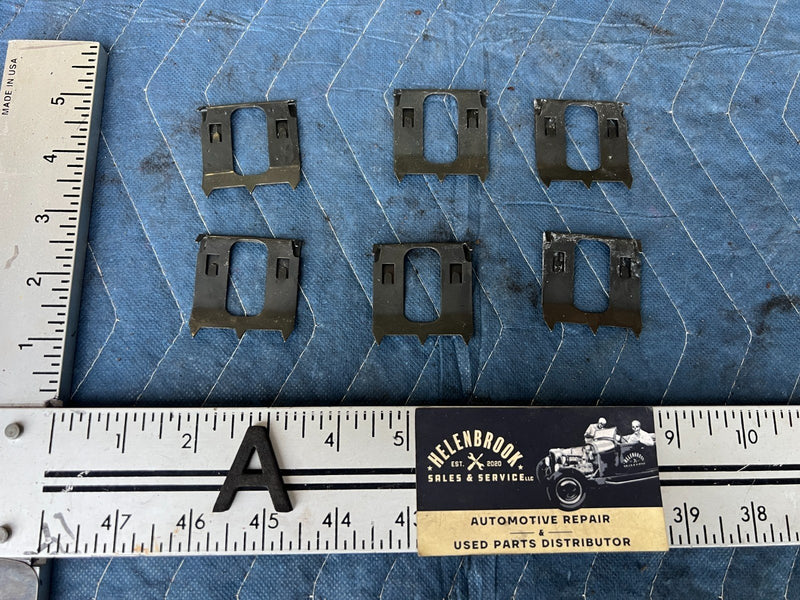 1989-1995 Volvo 740 940 Sedan Front Dash Vent Retaining Clip Set OEM #3831EM