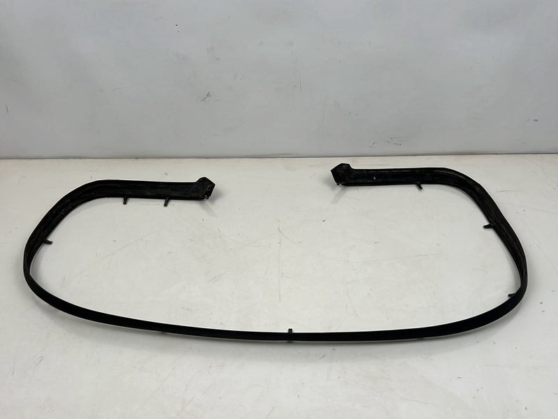 1975-1980 Volvo 244 240 Front Bumper to Body Trim Molding Gasket OEM #5398EM