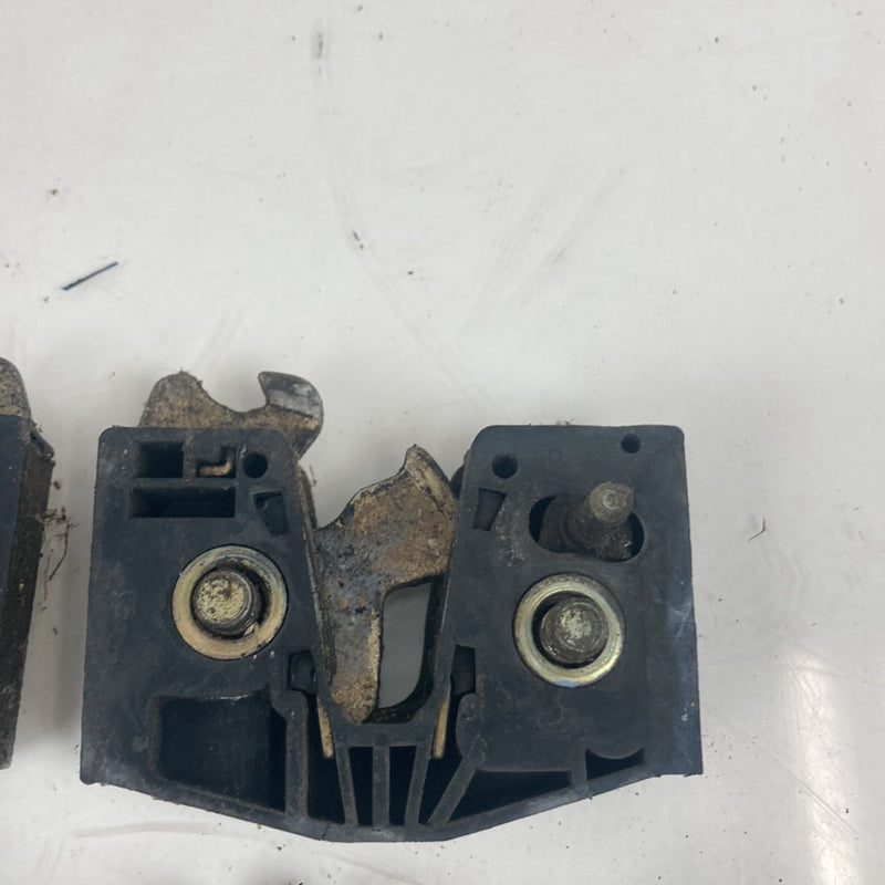 1975-1980 Volvo 244 Door Latch Set of 4 Lock 6438 OEM #4899M
