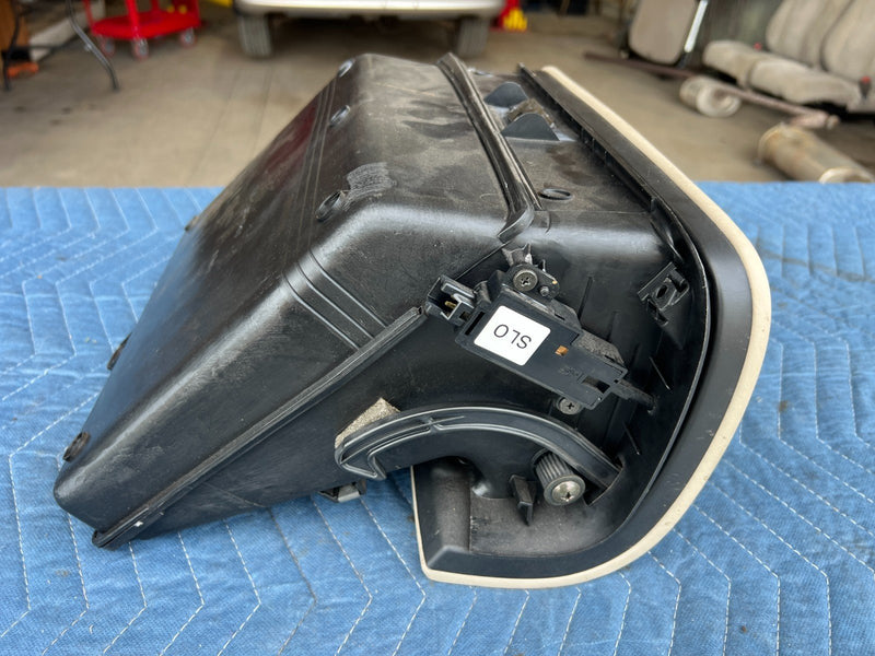 1998-2002 Honda Accord C106-5172-100 77500 Glove Box Assembly #1955CN
