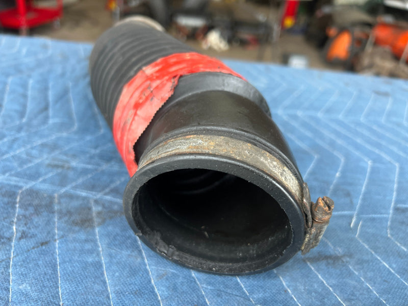 1989-1995 Volvo 740 940 Sedan Fresh Air Intake Hose Duct 3514846 OEM #3701EM