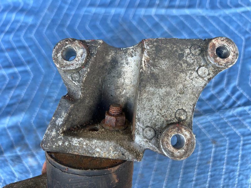 1986-1993 Volvo 240 244 245 Engine Motor Mount Support Pair 1229171 OEM #4482EM