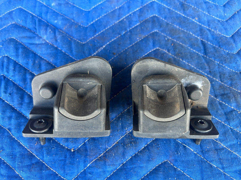 2011-2013 BMW X5 X5M E70 Rear Hatch Trunk Left Right Stopper Stop Pair OE#2137EM