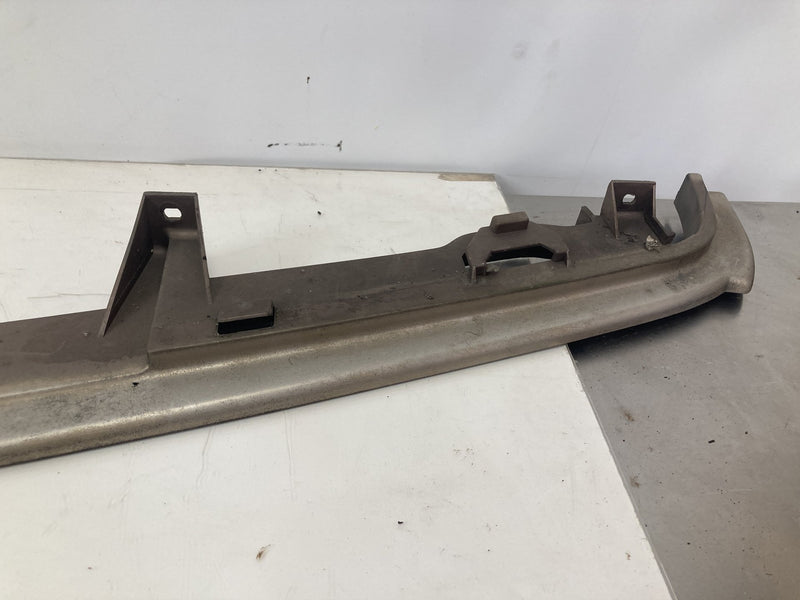 1995-1998 Chevrolet Silverado 2500 GMT400 Bumper Trim 159973413 OEM