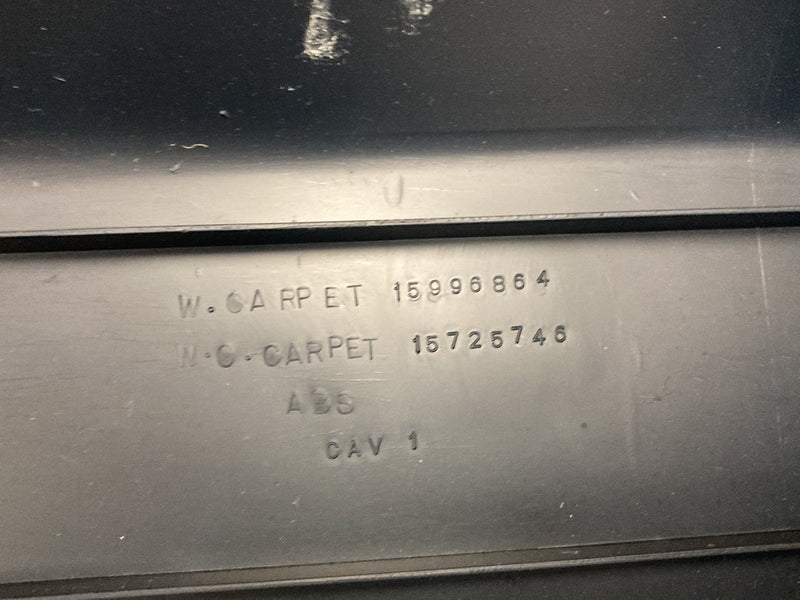 46982800