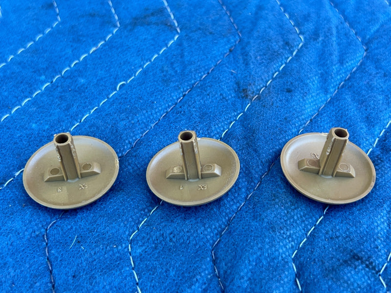 1986-1993 Volvo 240 244 Sedan Rear Parcel Shelf Tab Clip Set Tan OEM #4322EM