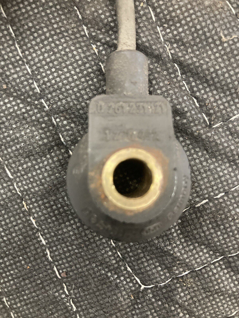 1998-2000 Volvo V70R V70 C70 S70 LH Knock Sensor 0261231121 Turbo 5cyl OEM #333M