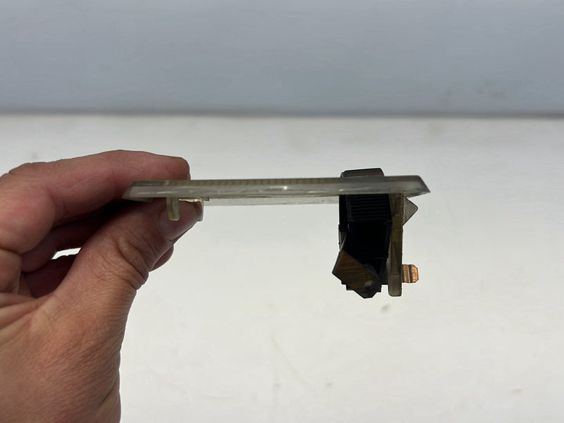 1975-1980 Volvo 244 240 Sedan Trunk Deck Lid Interior Light Assembly OEM #5260EM