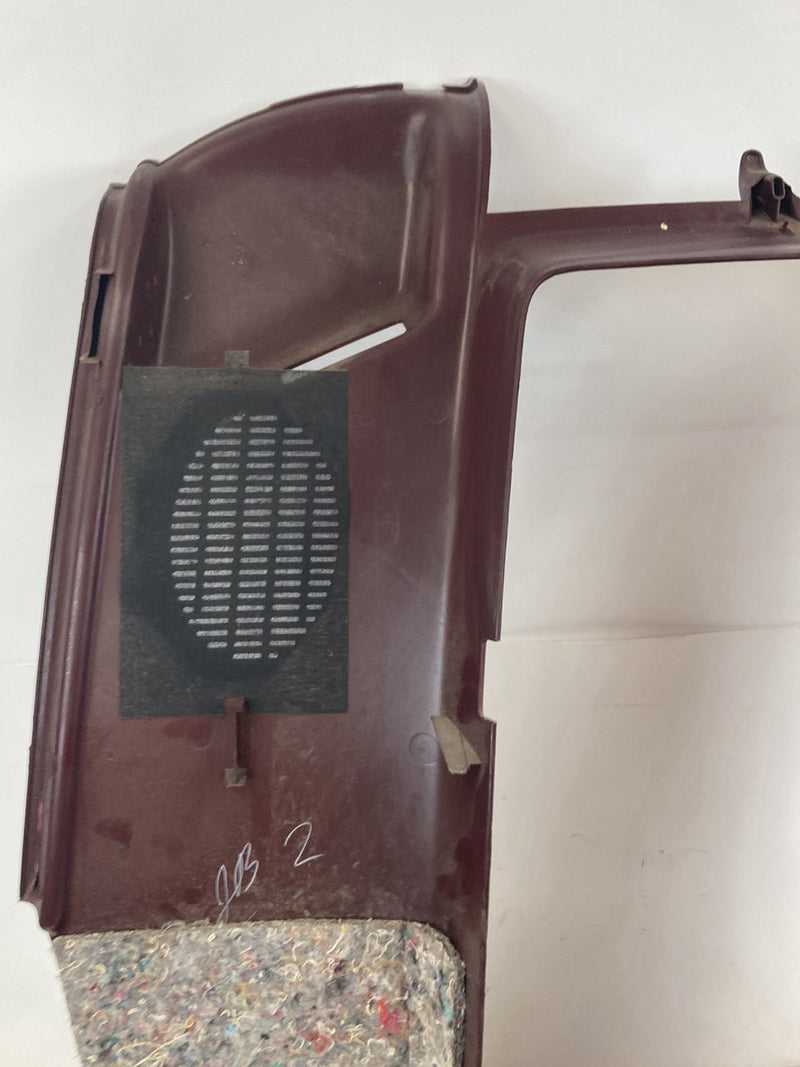 1995 Chevy Silverado GMT800 Rear Window Trim Red15650368 15650367 OEM #4386M