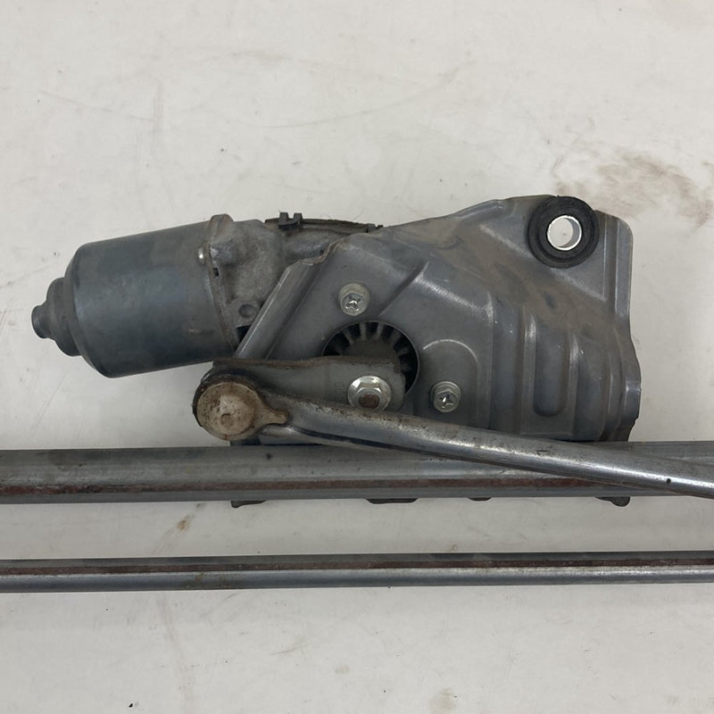 2003-2006 Chevrolet Silverado GMT800 Windshield Wiper Linkage Motor OEM #5341M