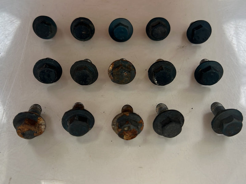 1990-1992 Volvo 740 745 940 Fender Mounting Bolt Hardware OEM #5978EM