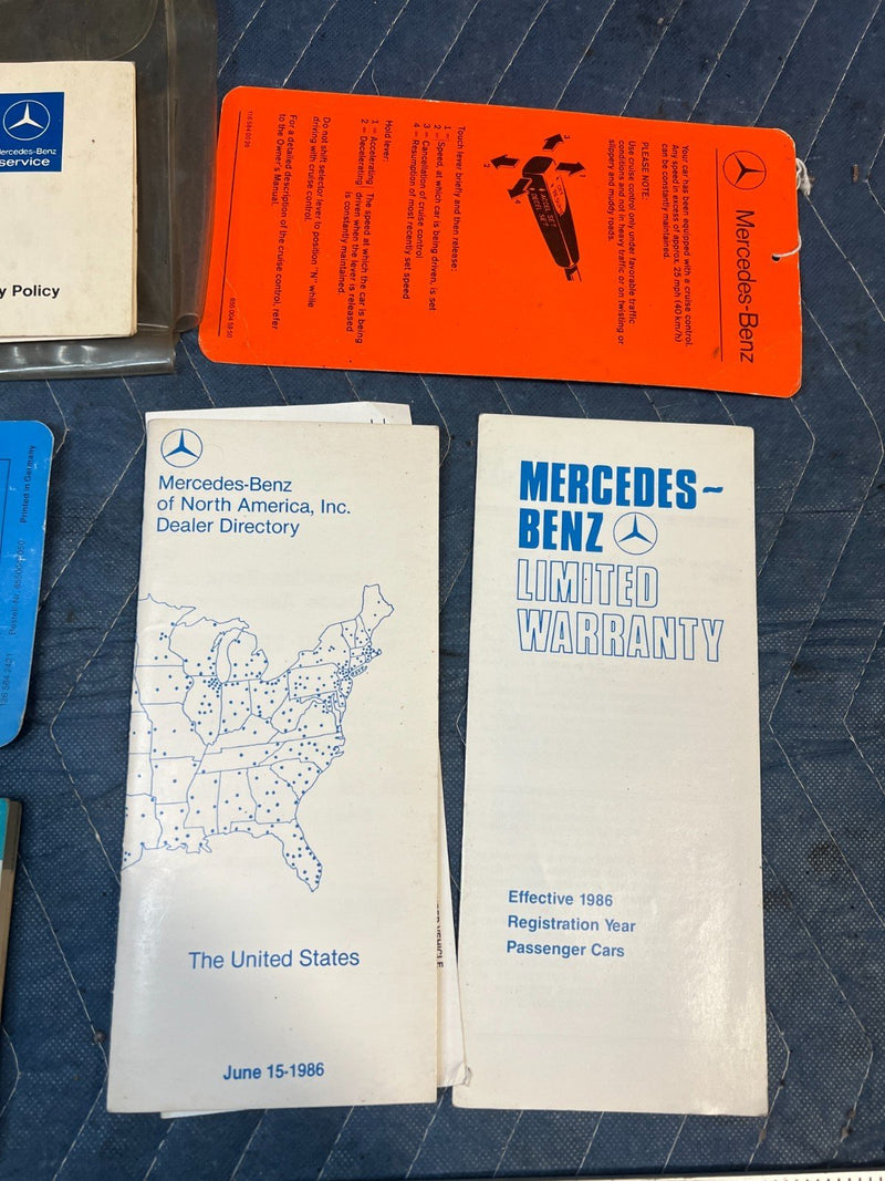 1987 Mercedes 300D W124 Owner's Manual Service Book Pamphlet Set OEM #2810EM