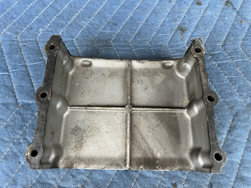 1966-1981 BMW M10 E9 E21 3 5 Series Upper Timing Chain Cover 2002 Tii OEM #3923M