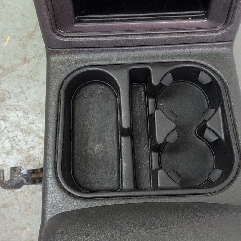 2003-2007 Chevrolet Silverado Center Console Assembly Assembly, Lid, Mounts OEM