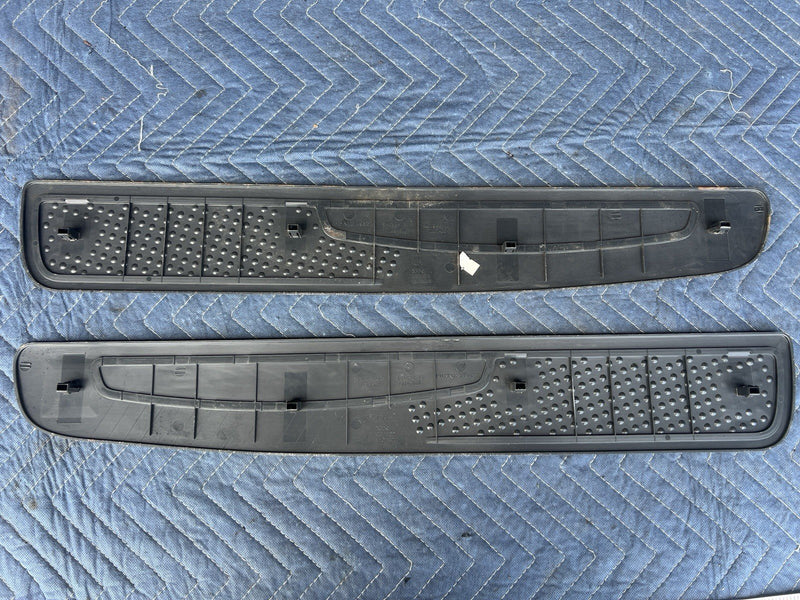 2006-2012 Mitsubishi Eclipse Spyder Door Sill Trim Plate Scuff Panel OEM #3806M