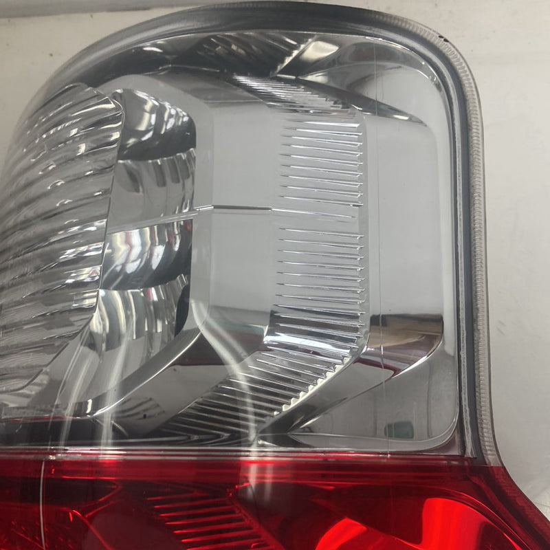 2007-2013 Toyota Tundra K50 Tail Light Pair 81560-0C090 81550-0C090 OEM #5310M