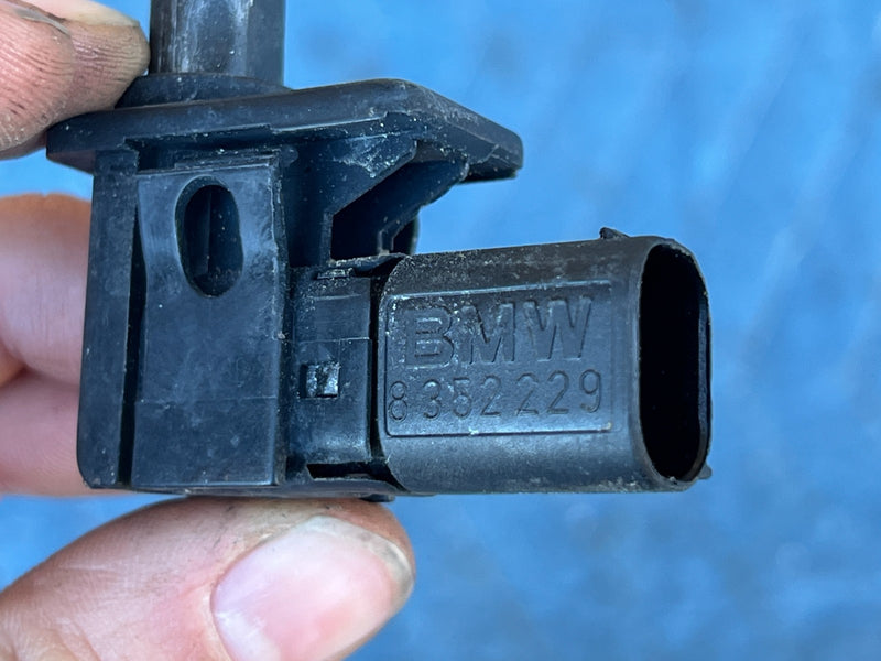 2002-2005 BMW 330xi 325xi E46 Hood Open Close Alarm Sensor Switch OEM #4812EM
