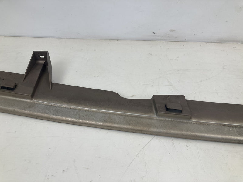 1995-1998 Chevrolet Silverado 2500 GMT400 Bumper Trim 159973413 OEM