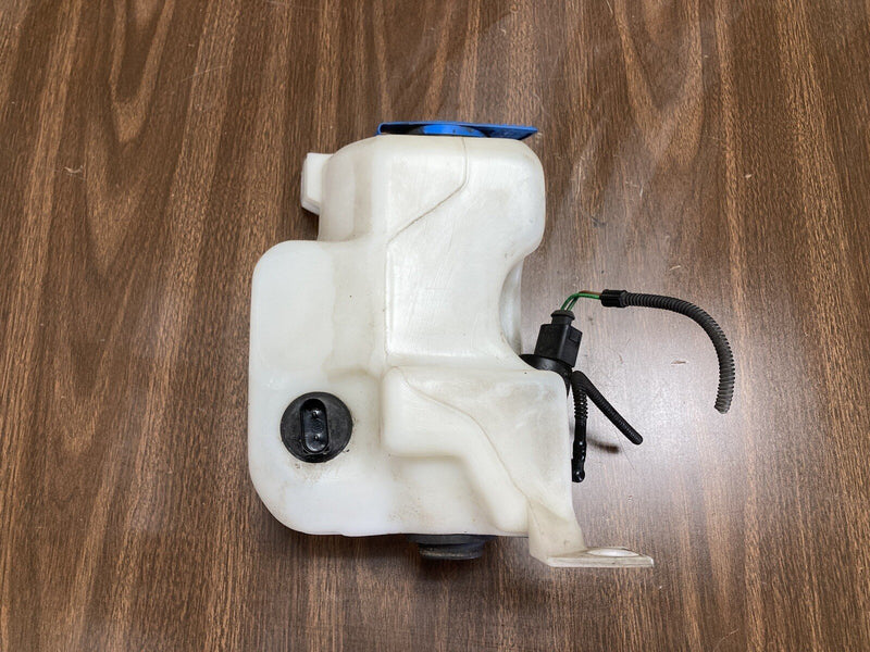 1999-2005 Volkswagen VW Jetta MK4 Windshield Washer Reservoir Jug OEM #2407M