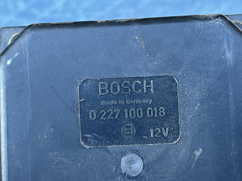 Volvo 240 - Ignition Control Module EZK PN: 0227100018