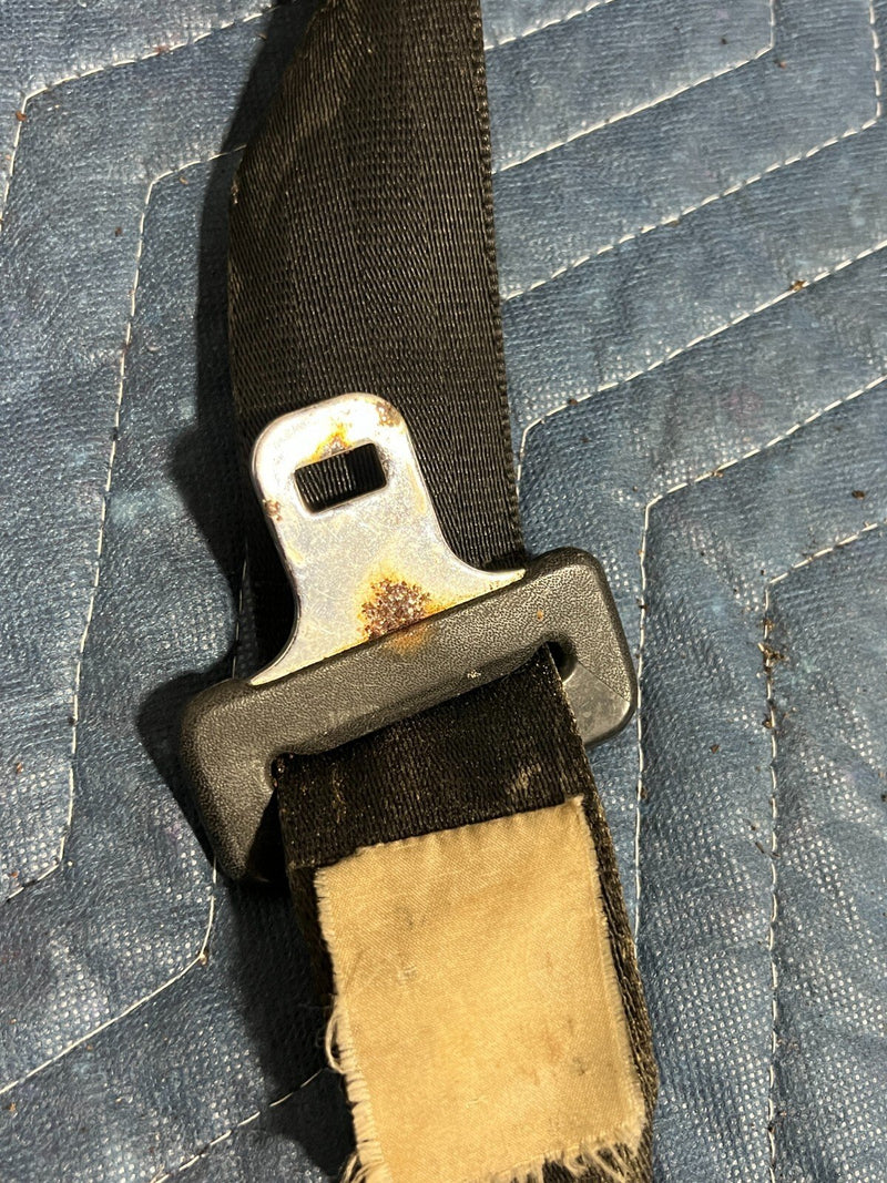 1983-1985 Porsche 944 Front Driver Left LH Seat Belt Retractor OEM #2487EM