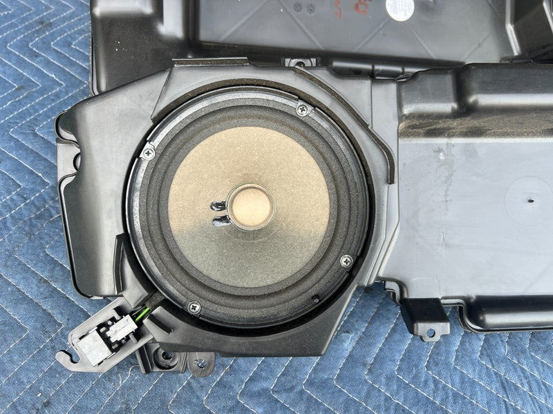 2005-2011 Audi A6 Front Left & Right Door Speaker w/ Housing Pair OEM #3486EM