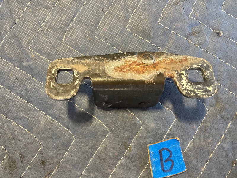 1988-1996 BMW E34 5 Series 525i 535i Trunk Deck Lid Latch Catch OEM #1986M