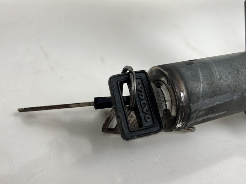 1975-1980 Volvo 244 240 Steering Column Wheel Ignition w/ Door Lock OEM #5362EM
