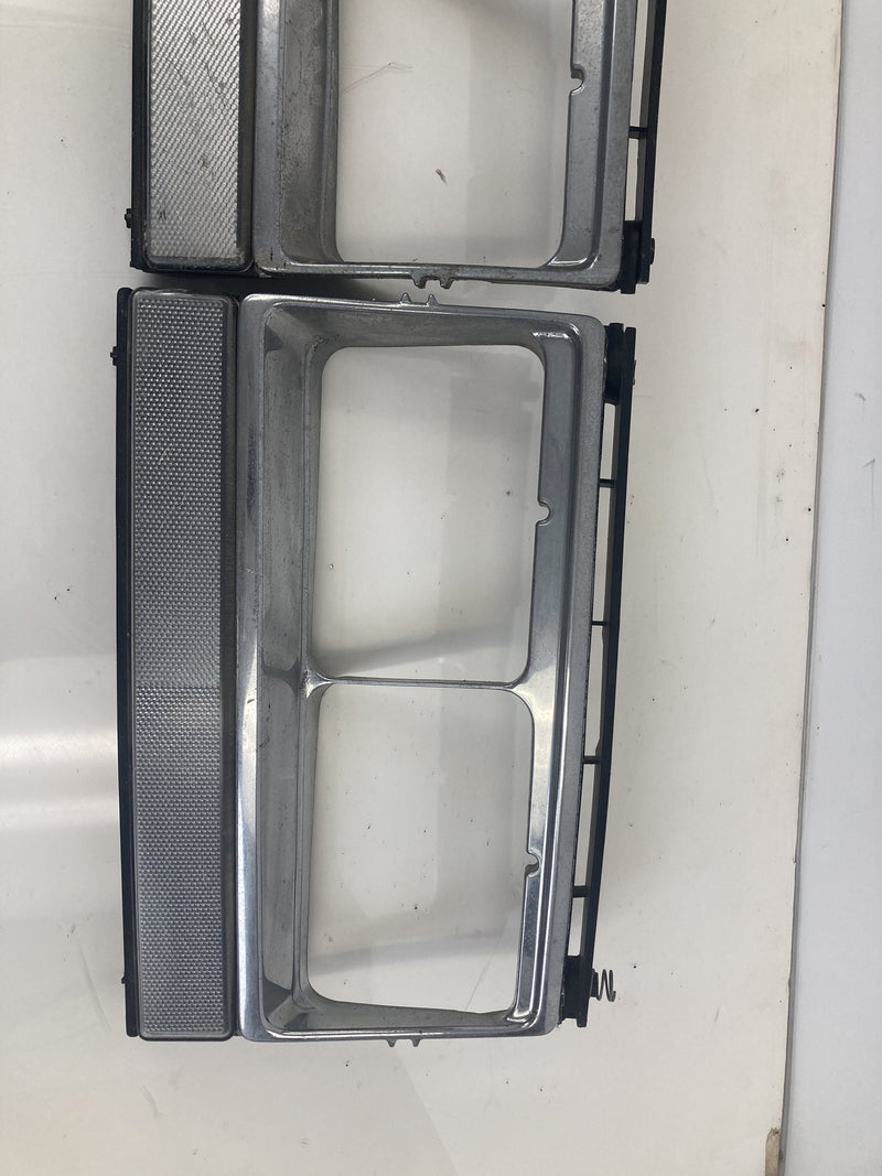 1980 Volvo 244 - Headlight Set