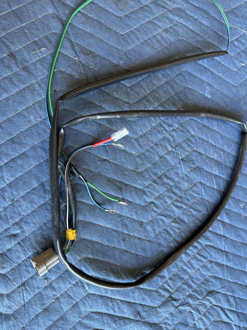 1986-1993 Volvo 240 244 245 Overhead Dome Light A Pillar Wiring OEM #4884E