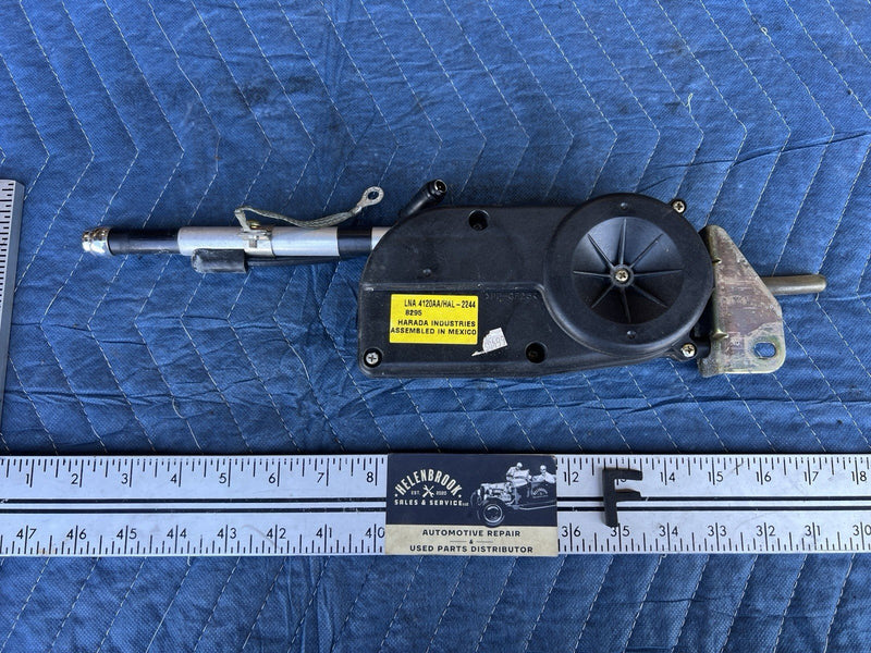 1998-2003 Jaguar XJR XJ8 X308 Power Antenna Radio FM AM Retractable OEM #4706E