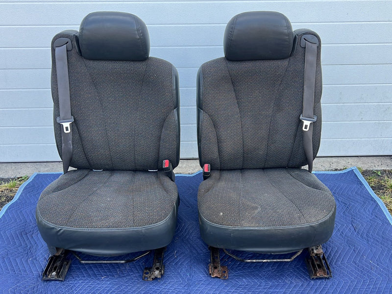 1995-1998 Chevrolet Silverado Tahoe GMC Seat Front Pair Gray Cloth OEM #5614EM