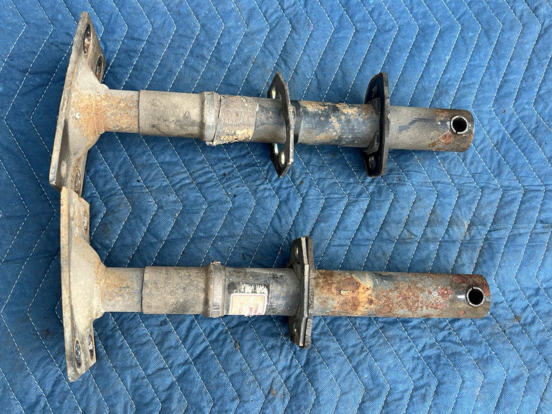 1975-1980 Volvo 244 240 Front Right & Left Bumper Shock Pair OEM #5432EM