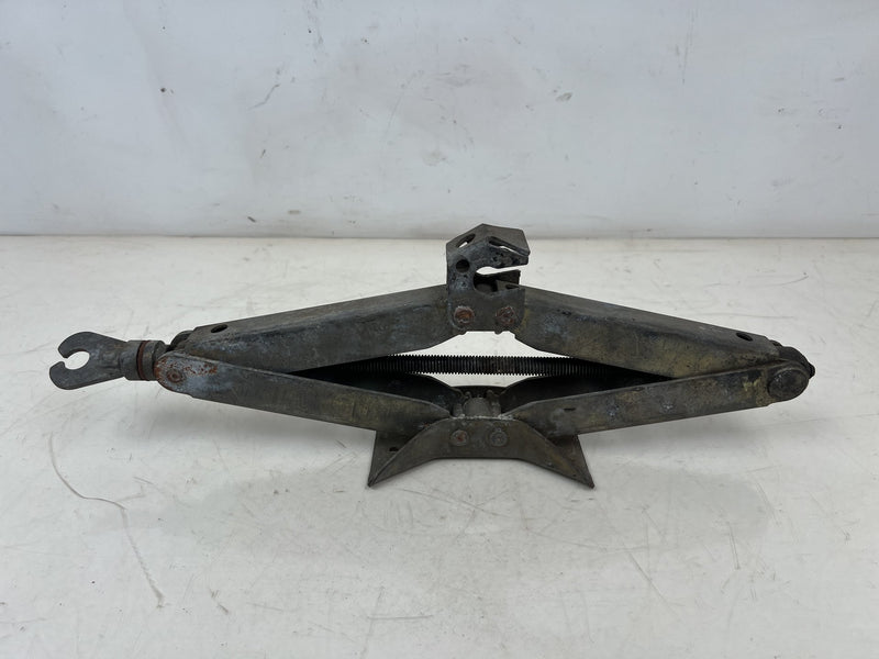 1975-1993 Volvo 240 244 245 Emergency Spare Tire Scissor Jack 1255605 OE #6795EM