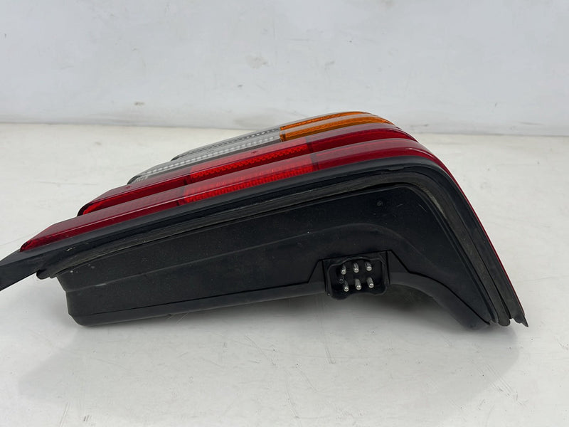 1986-1995 Mercedes-Benz 300D W124 Passenger Right Tail Light Lamp OEM #6058EM