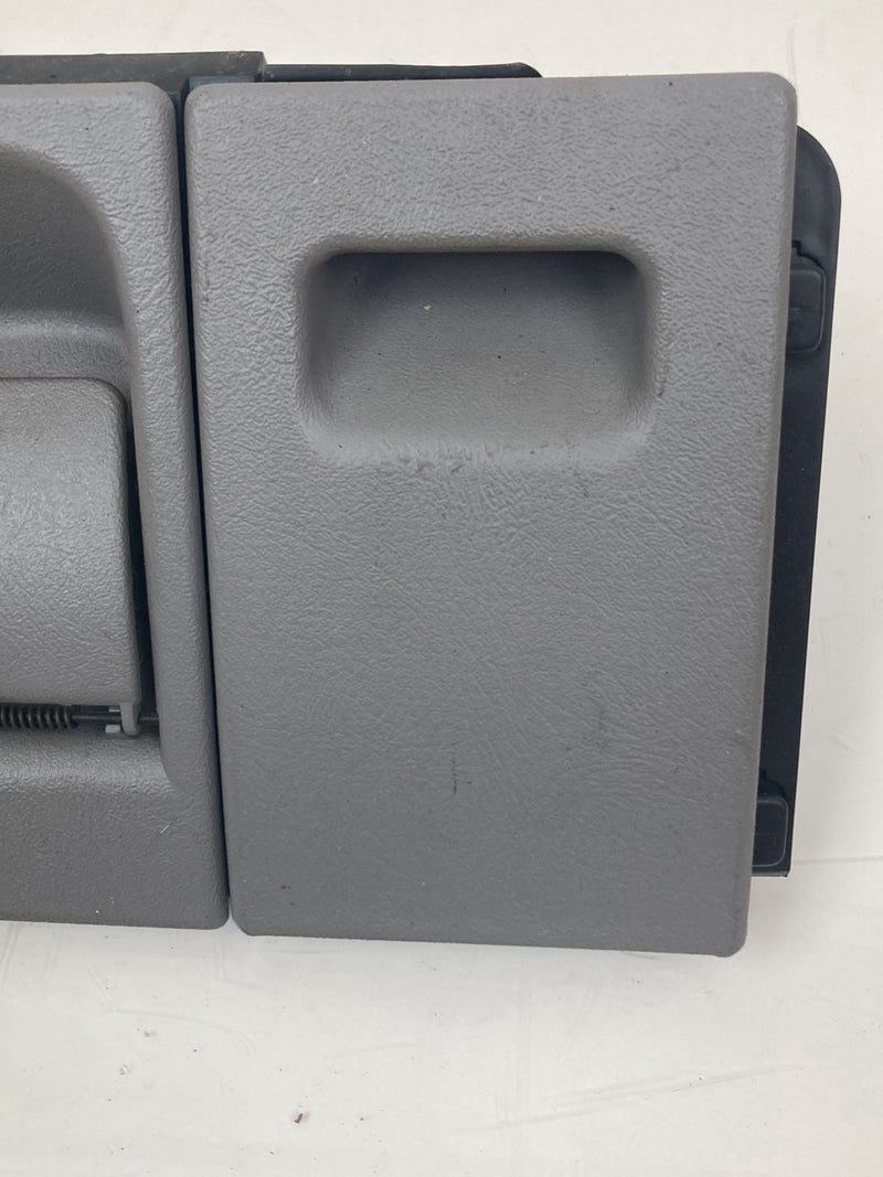 1996 Chevrolet Silverado GMT800 - Ash Tray PN: 15993277