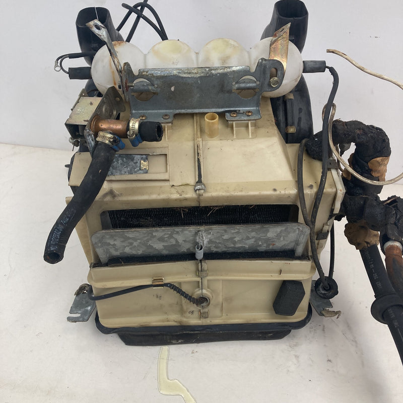 1981-1985 Volvo 240 245 HVAC Box Heater Core AC Assembly 1259981 OEM
