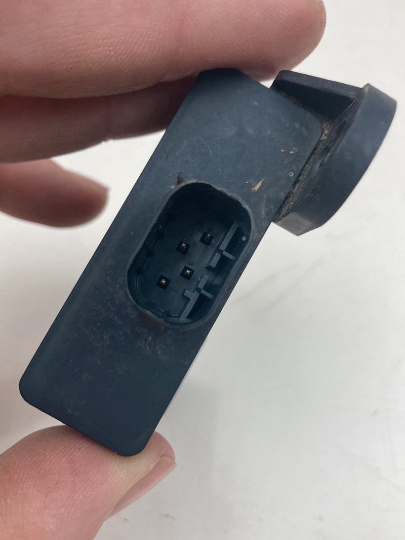 2009 BMW 328i E90- TPMS Module PN: 6781846-03