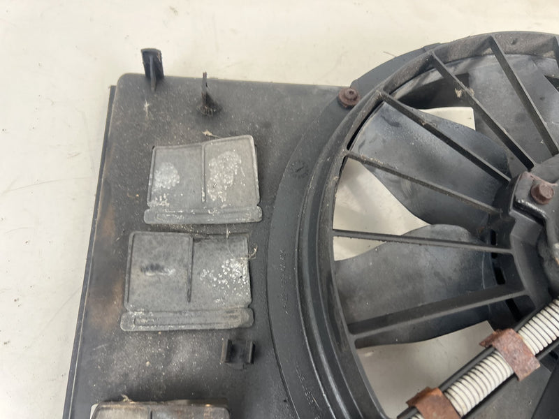 1998-2000 Volvo S70 V70 XC Front Radiator Cooling Fan 9445435 OEM #6900EM