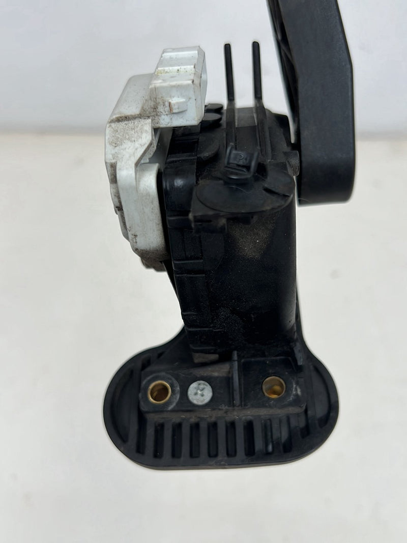 2004-2007 Volvo S60R V70R Accelerator Throttle Gas Pedal Assembly OEM #5791EM
