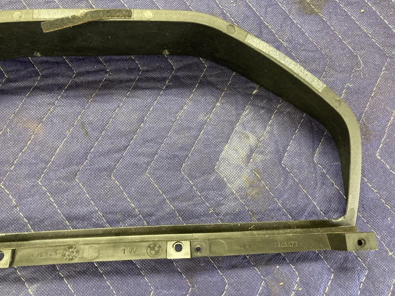1982-1994 BMW E30 318i 325i Instrument Gauge Cluster Bezel Trim Surround #2477M